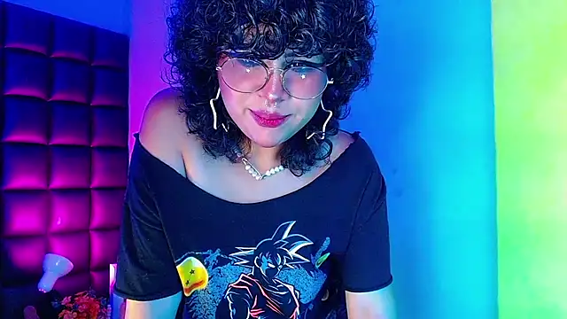 Snapshot of kuromi69 chatting on March 12, 2025, 8:30 am kuromi69 online show from March 12, 2025, 8:30 am