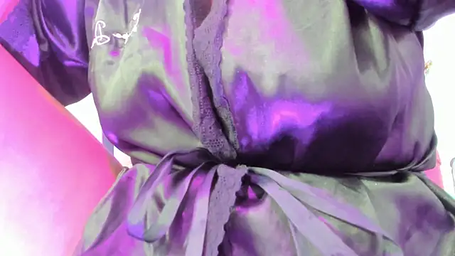 Snapshot of kuromi69 chatting on February 22, 2026, 4:48 am kuromi69 online show from February 22, 2026, 4:48 am