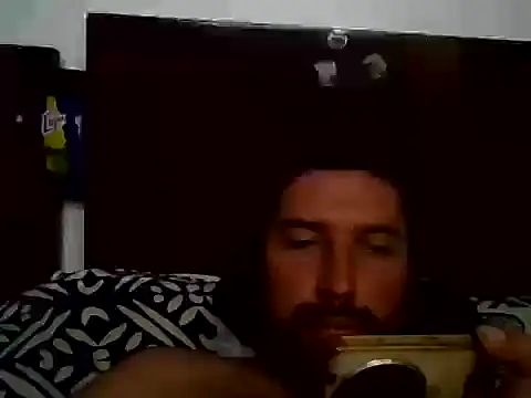 Snapshot of LukaE35 chatting on July 13, 2026, 5:45 pm LukaE35 online show from July 13, 2026, 5:45 pm