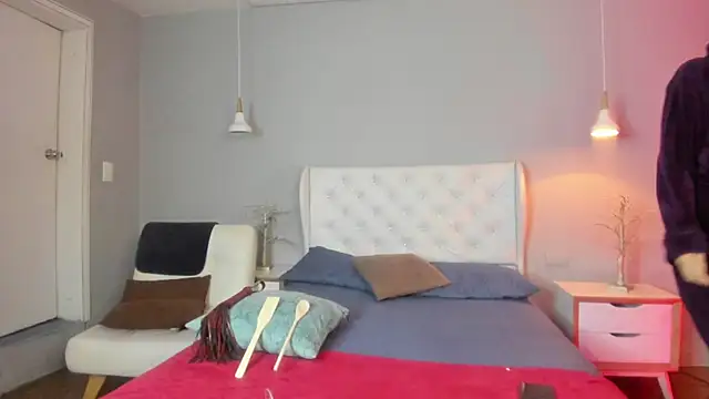 Noah King7 online show from February 22, 2025, 8:18 am