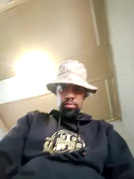 Snapshot of Tigermanboy chatting on March 16, 2025, 2:00 pm Tigermanboy online show from March 16, 2025, 2:00 pm