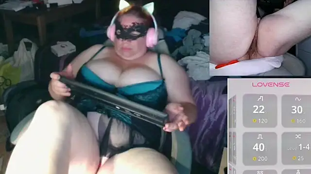 Snapshot of BBW-Ginger chatting on July 4, 2026, 10:14 pm BBW-Ginger online show from July 4, 2026, 10:14 pm
