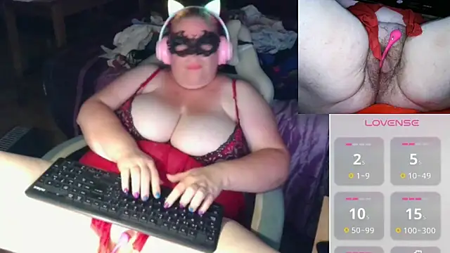 Snapshot of BBW-Ginger chatting on May 29, 2026, 10:05 pm BBW-Ginger online show from May 29, 2026, 10:05 pm