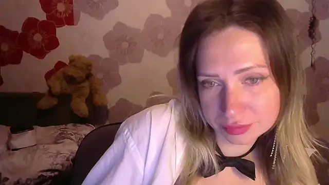 Queen Daenerys online show from September 14, 2025, 8:53 pm