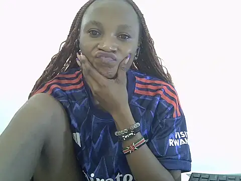 Snapshot of SpicyPetite chatting on September 14, 2025, 5:52 am SpicyPetite online show from September 14, 2025, 5:52 am