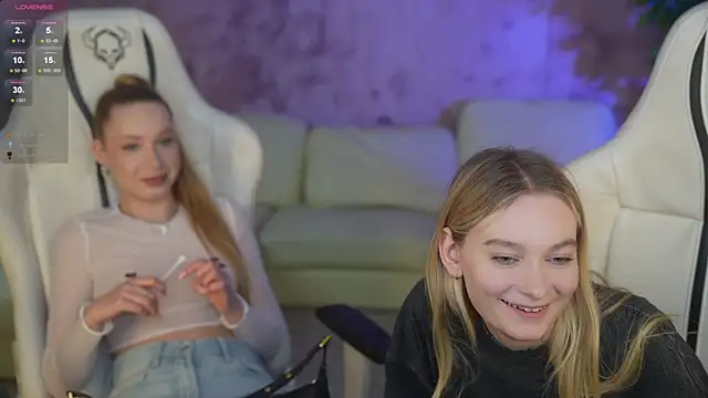 Linda054 online show from March 22, 2025, 3:42 pm