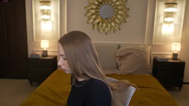 Linda054 online show from March 3, 2025, 8:19 am