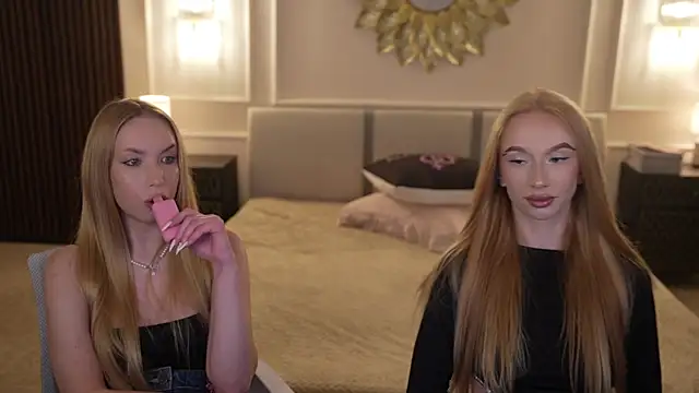 Linda054 online show from September 10, 2025, 12:09 am