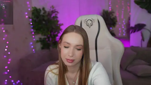 Linda054 online show from March 2, 2025, 11:41 am