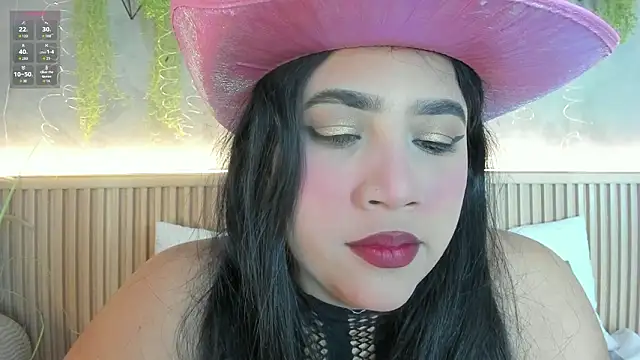 Snapshot of Lana_Lann chatting on February 5, 2026, 12:34 pm Lana Lann online show from February 5, 2026, 12:34 pm