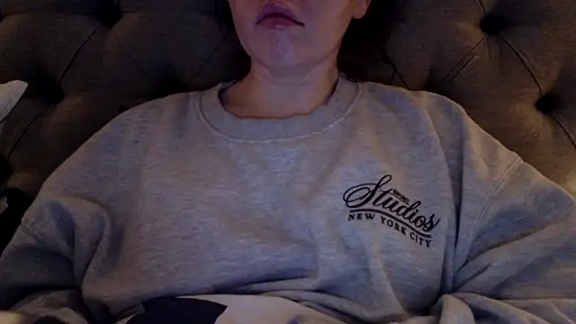 Sandysecret online show from November 13, 2025, 8:13 pm