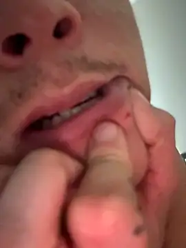 cuckholdnow123 online show from November 4, 2025, 7:39 pm