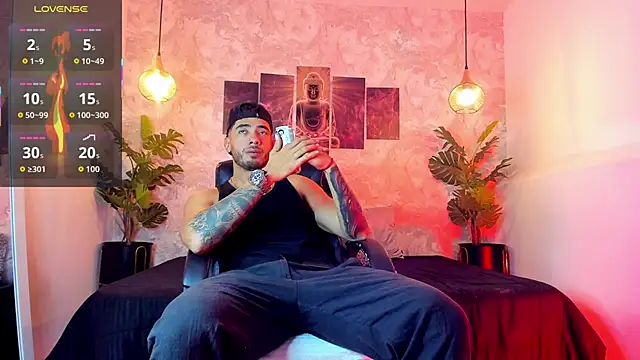 Snapshot of Nate_franco chatting on September 11, 2025, 5:29 am Nate franco online show from September 11, 2025, 5:29 am