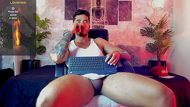 Snapshot of Nate_franco chatting on September 13, 2025, 4:23 am Nate franco online show from September 13, 2025, 4:23 am