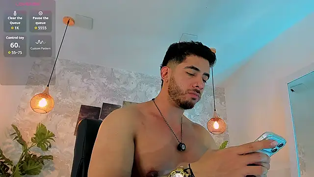 Snapshot of Nate_franco chatting on June 23, 2026, 4:21 am Nate franco online show from June 23, 2026, 4:21 am
