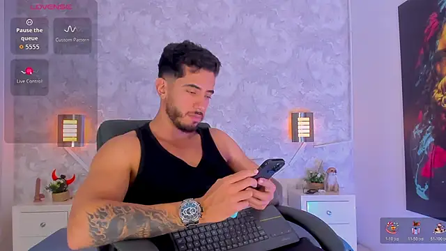 Snapshot of Nate_franco chatting on November 22, 2025, 7:07 am Nate franco online show from November 22, 2025, 7:07 am