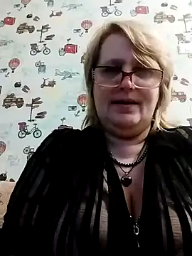 Forest-Lady online show from February 20, 2025, 4:14 pm