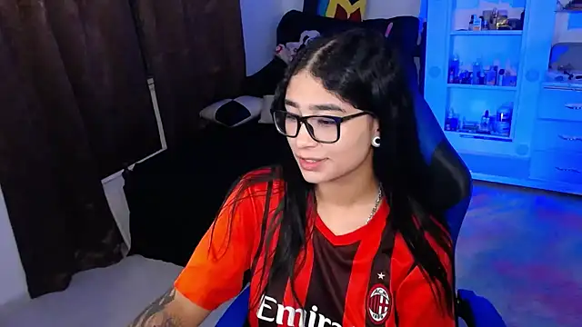 Snapshot of thalia_066 chatting on September 29, 2025, 10:54 am thalia 066 online show from September 29, 2025, 10:54 am