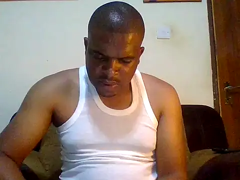 Snapshot of lui_cuuty chatting on September 27, 2025, 1:01 am lui cuuty online show from September 27, 2025, 1:01 am