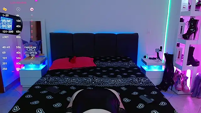 Snapshot of erika_sukubo chatting on February 19, 2025, 8:52 pm erika sukubo online show from February 19, 2025, 8:52 pm