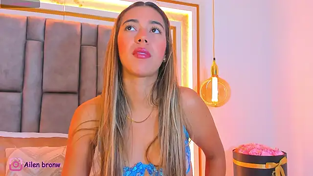 Snapshot of elianabrown chatting on September 22, 2025, 10:49 pm elianabrown online show from September 22, 2025, 10:49 pm