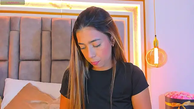 elianabrown online show from December 15, 2025, 10:59 pm