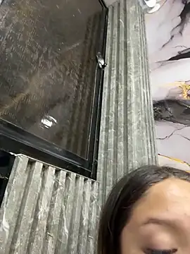 Snapshot of Victoria_Adams14 chatting on November 8, 2025, 2:59 am Victoria Adams14 online show from November 8, 2025, 2:59 am