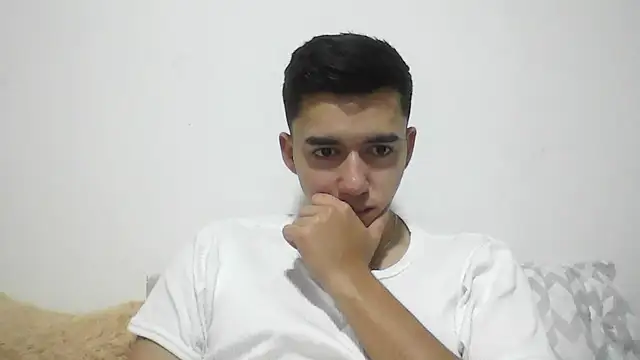 Estebitan vm online show from November 14, 2025, 4:16 am