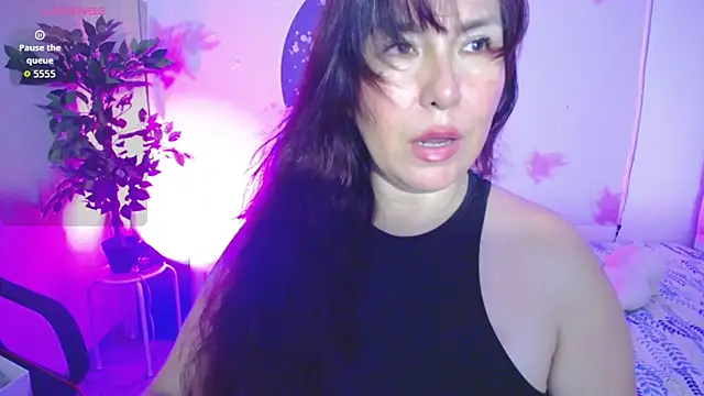 Snapshot of evelyn_mature19 chatting on October 1, 2025, 6:12 pm evelyn mature19 online show from October 1, 2025, 6:12 pm