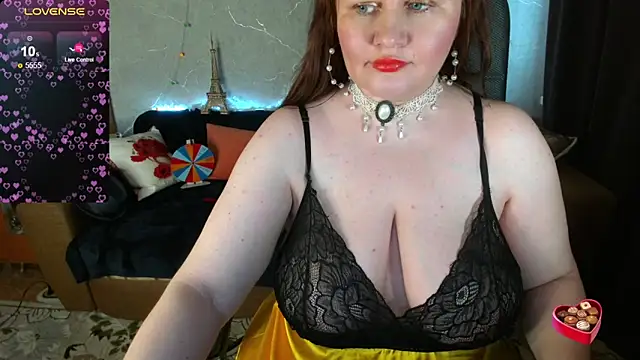 Snapshot of Nikki_March chatting on February 15, 2026, 12:04 pm Nikki March online show from February 15, 2026, 12:04 pm