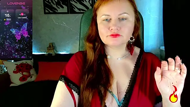 Nikki March online show from September 13, 2025, 2:06 pm