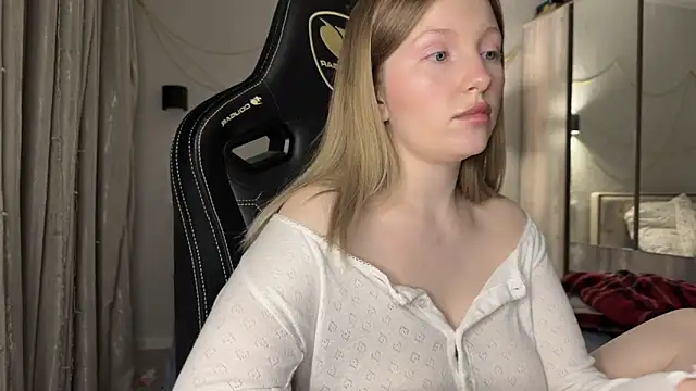 x ivy x online show from January 9, 2025, 4:06 pm