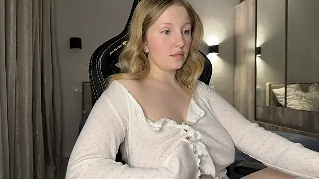 x ivy x online show from December 17, 2024, 3:27 pm