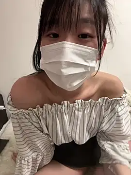 Snapshot of -Rinka- chatting on March 21, 2025, 3:13 pm -Rinka- online show from March 21, 2025, 3:13 pm