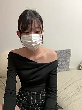 Snapshot of -Rinka- chatting on October 3, 2025, 3:02 pm -Rinka- online show from October 3, 2025, 3:02 pm