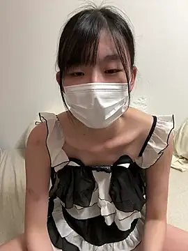 Snapshot of -Rinka- chatting on September 17, 2025, 1:13 pm -Rinka- online show from September 17, 2025, 1:13 pm