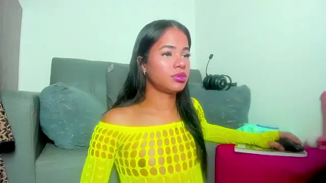 Snapshot of meghanSusexx chatting on February 25, 2026, 12:33 am meghanSusexx online show from February 25, 2026, 12:33 am