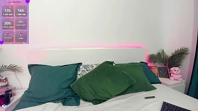 zoey marie online show from March 6, 2025, 3:13 pm