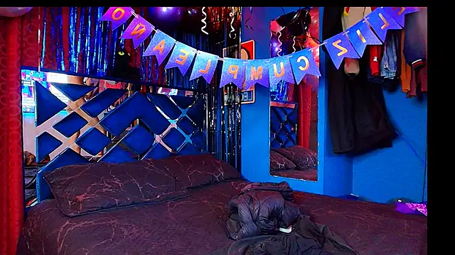 Luke Howland online show from November 15, 2025, 12:47 am