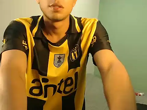 danielitopapuu online show from November 21, 2025, 4:00 am