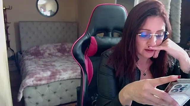 Snapshot of Carol_Scottt chatting on June 3, 2026, 8:24 pm Carol Scottt online show from June 3, 2026, 8:24 pm