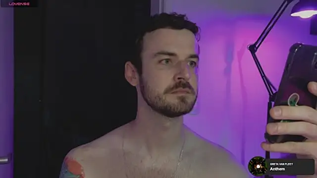 sexxxsutra online show from April 14, 2026, 11:21 pm