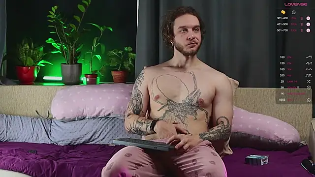 pleasure8869 online show from September 18, 2025, 6:27 am