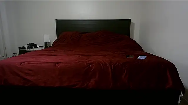 QueenLolaX online show from November 11, 2025, 4:40 am