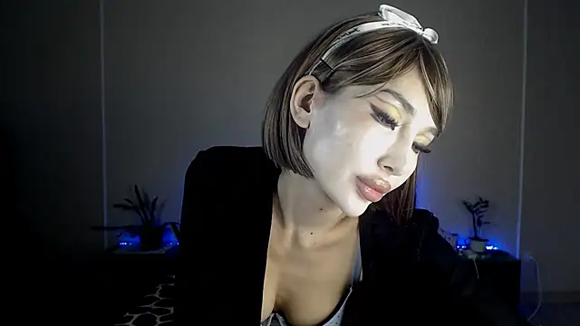 Izalimka online show from March 22, 2025, 6:11 am