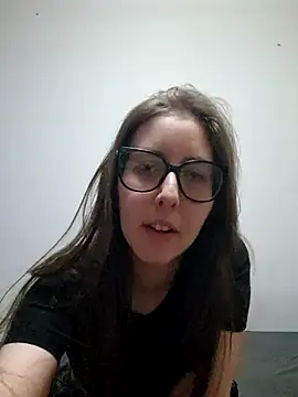 Snapshot of Sarah459 chatting on March 7, 2025, 7:05 pm Sarah459 online show from March 7, 2025, 7:05 pm