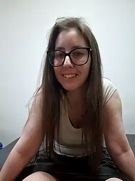 Snapshot of Sarah459 chatting on January 1, 2025, 7:43 pm Sarah459 online show from January 1, 2025, 7:43 pm