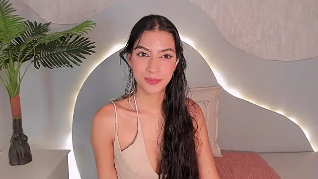 Susana Sanchez online show from May 24, 2026, 3:50 am