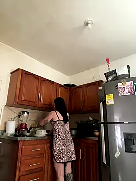 msschloee  online show from January 5, 2026, 5:38 pm