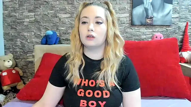 kalindahot online show from October 17, 2025, 6:32 pm